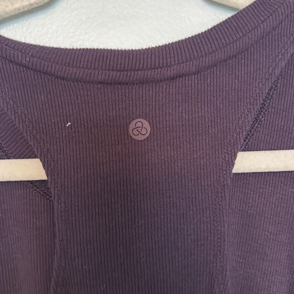 NWOT Zella Splits Ribbed Racerback Tank - Picture 6 of 9